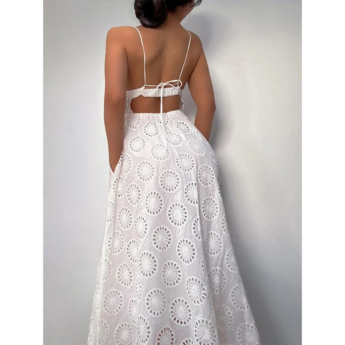 Sexy Backless Lace Dress